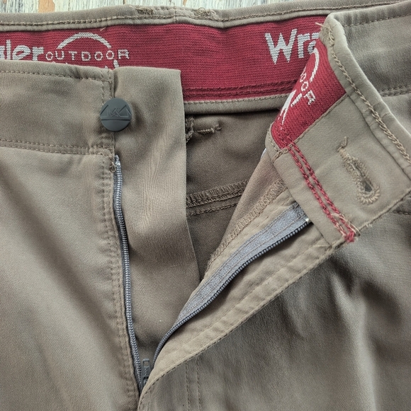 Wrangler All Terrain Utility Cargo Pant Mens 32x30 Brown - Picture 5 of 9